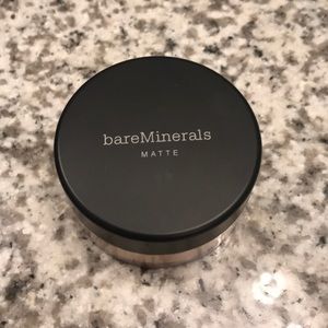 Bare minerals matte foundation NWT